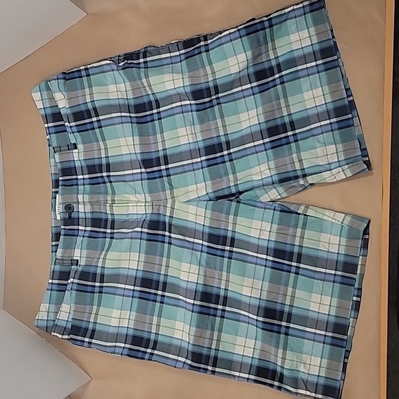Anne Klein Sport Stretch Shorts, Size 18, EUC, Teal, Blue and Navy Plaid - Picture 1 of 7